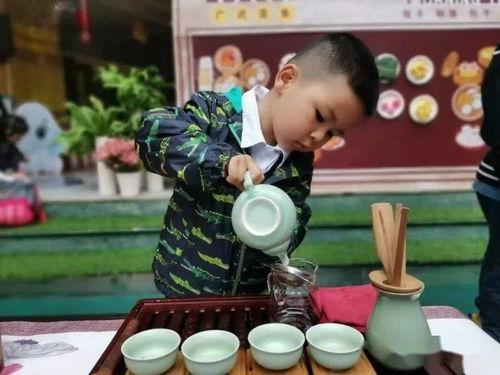 吃瓜喝茶的园长妈妈,揭秘育儿生活点滴